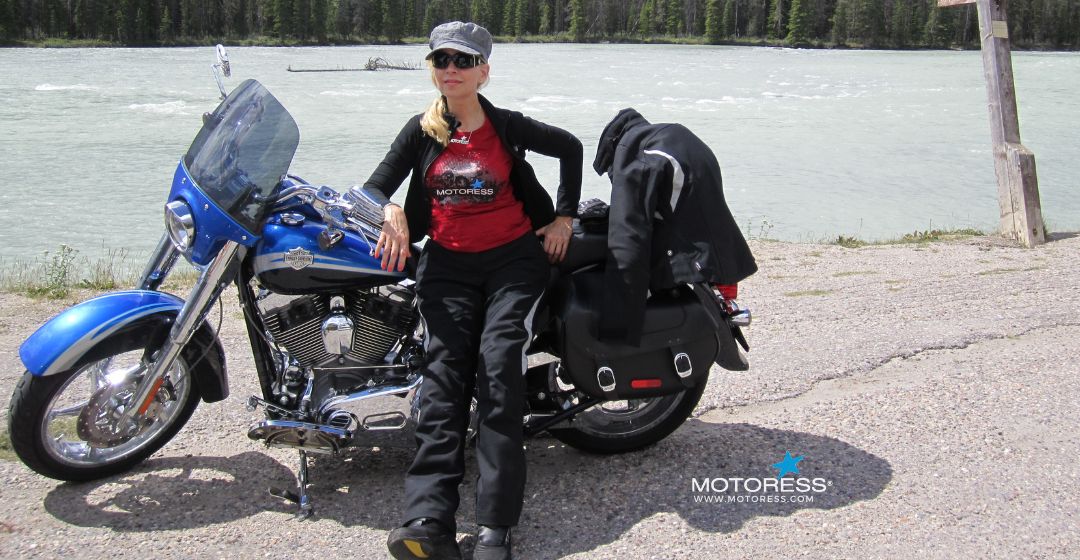 BMW Streetguard 3 Riding Suit | MOTORESS