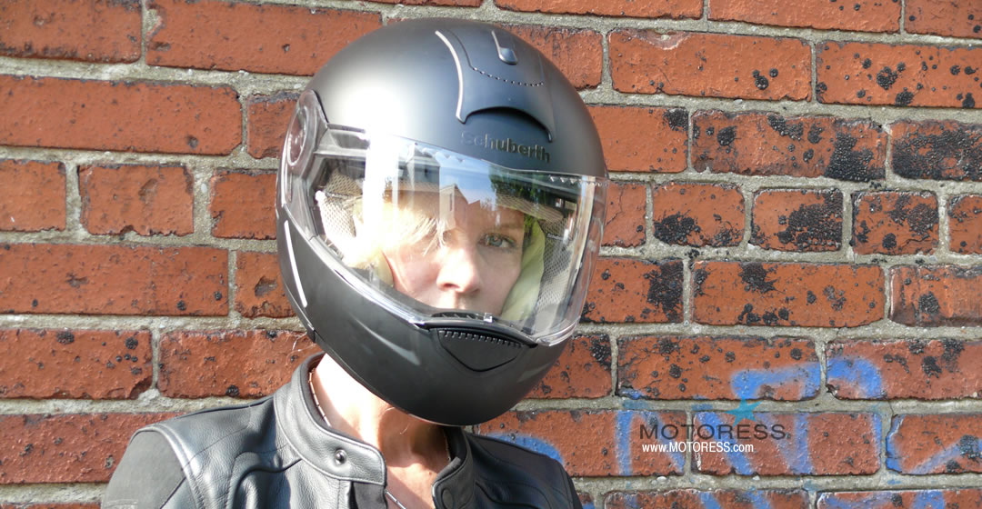 Schuberth C3W Modular Helmet for Women Riders - MOTORESS