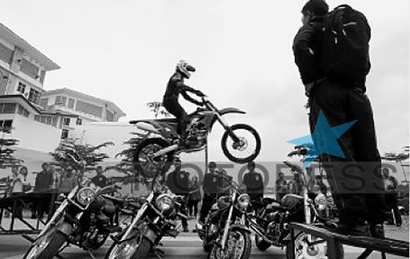 Motorcycle Stunt Riders