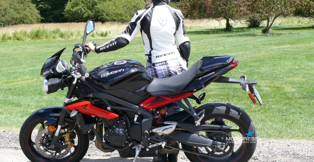 Triumph Street Triple R Ride Review MOTORESS