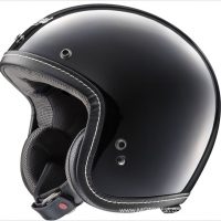 Arai Classic-V Helmet on MOTORESS