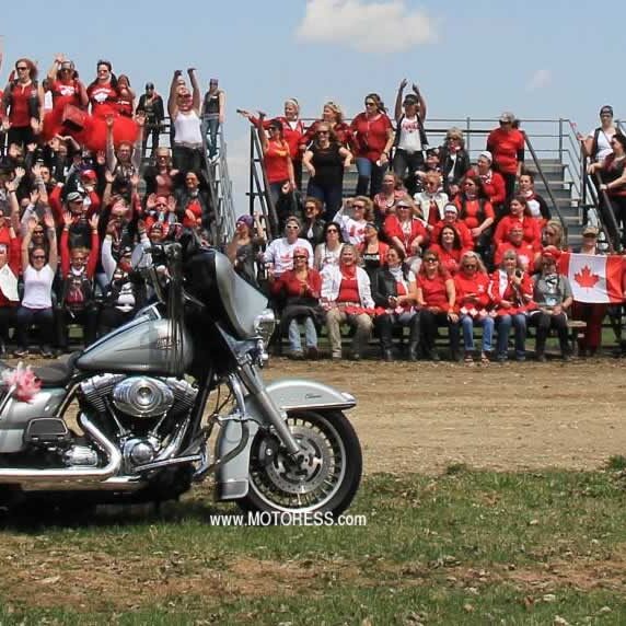 2018 International Female Ride Day Group Photo Contest Group Winner - MOTORESS