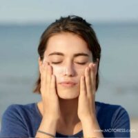 Motorcycle Rider Guide to Sunscreen on MOTORESS