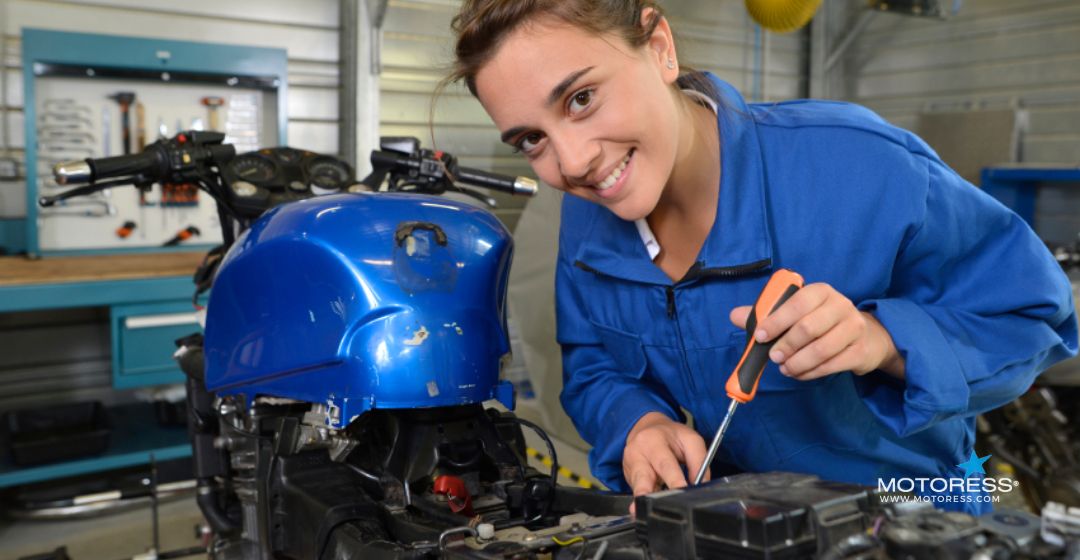 What Motorcycle Mechanics Want You to Know - MOTORESS
