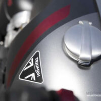 Triumph Thruxton RS - MOTORESS Triumph Thruxton RS - MOTORESS