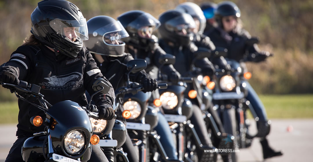 H-D Riding Academy Classes - More On MOTORESS