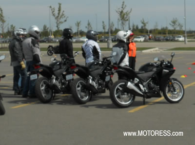 Motorcycle Rider Training Club Training Workshop -Vicki Gray MOTORESS
