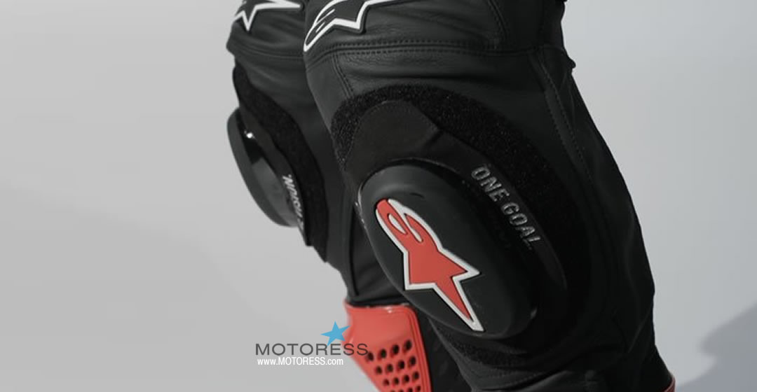 All About Knee Sliders - MOTORESS