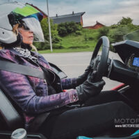 Polaris Slingshot R Ride Review - MOTORESS - Vicki Gray