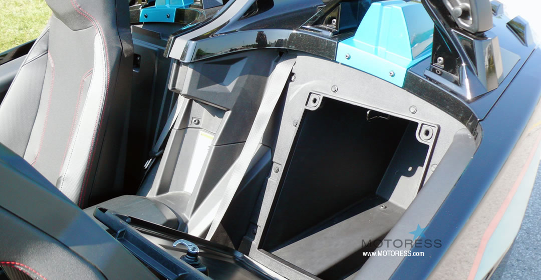 Polaris Slingshot R Ride Review - MOTORESS - Vicki Gray