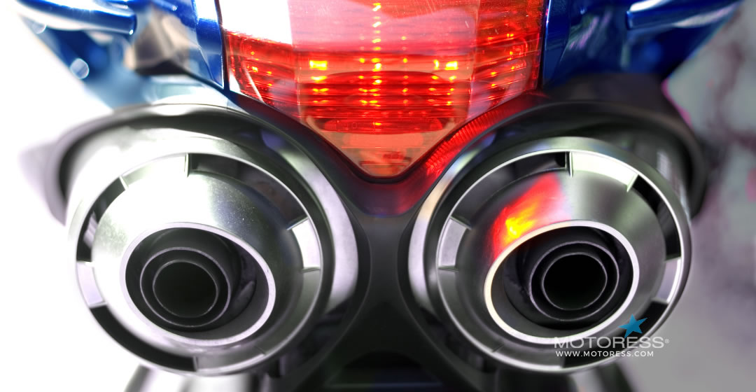 Loud Pipes Do Not Save Lives: The Facts You Need to Know - MOTORESS Vicki Gray