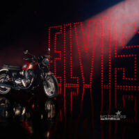 Triumph Bonneville T120 Elvis Presley Limited Edition - MOTORESS