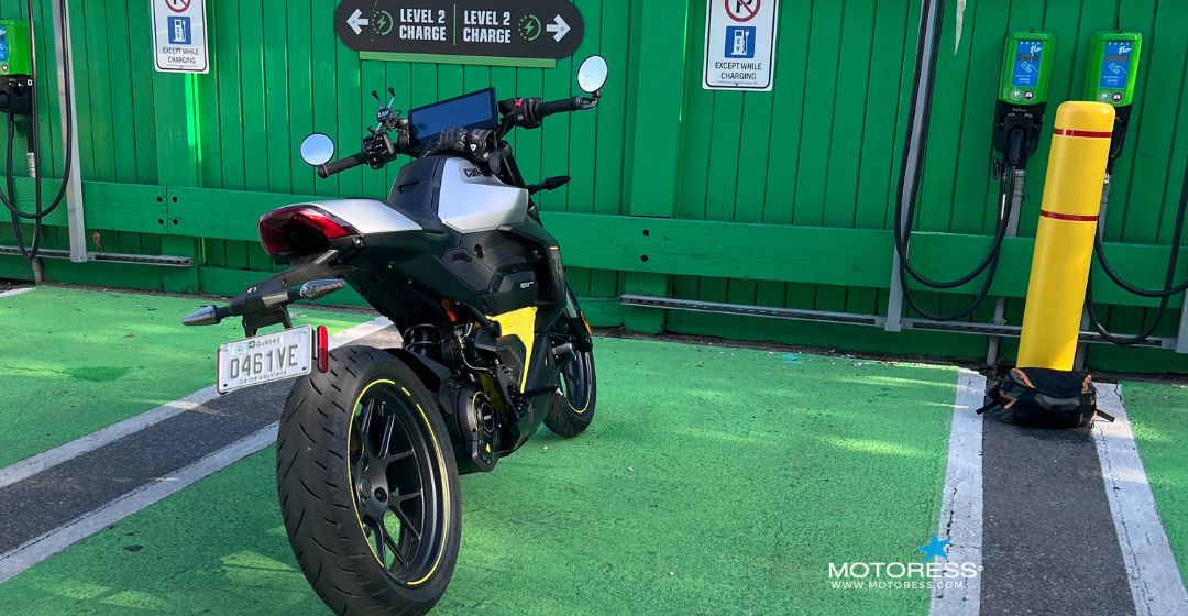 Electric Motorcycle Charging: First Level 2 With The Can-Am Pulse - Vicki's Blog MOTORESS
