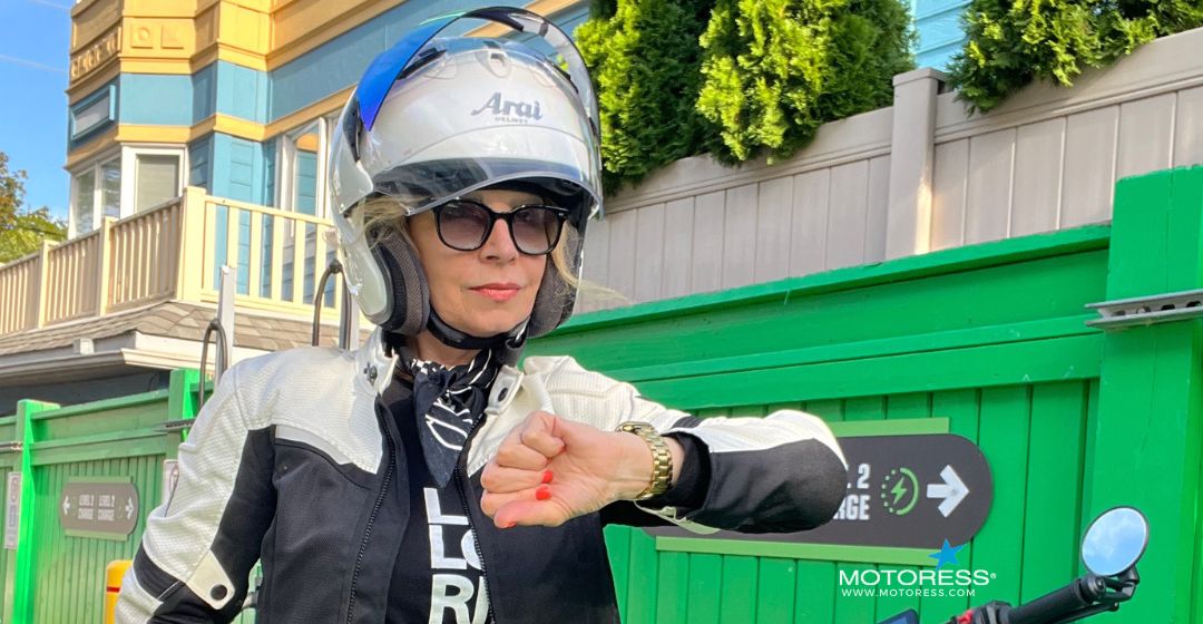 Electric Motorcycle Charging: First Level 2 With The Can-Am Pulse - Vicki's Blog MOTORESS